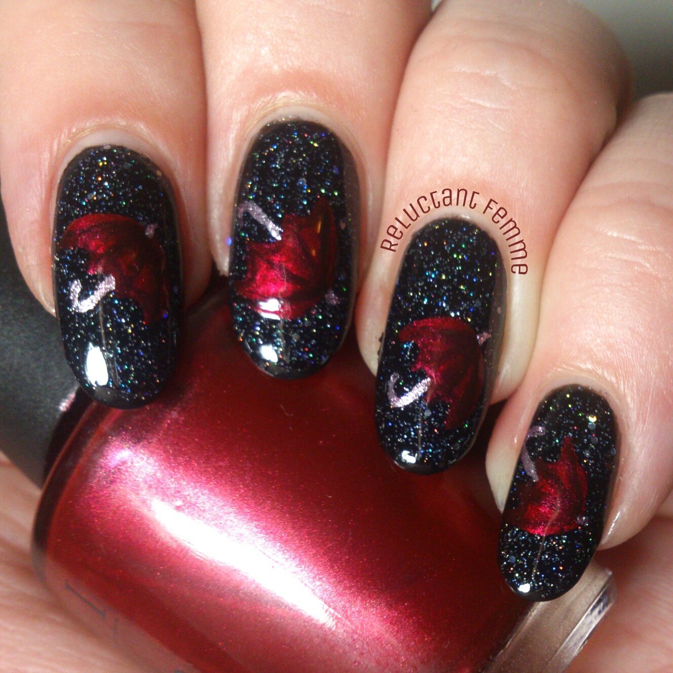 Фото ногтей красные с черным