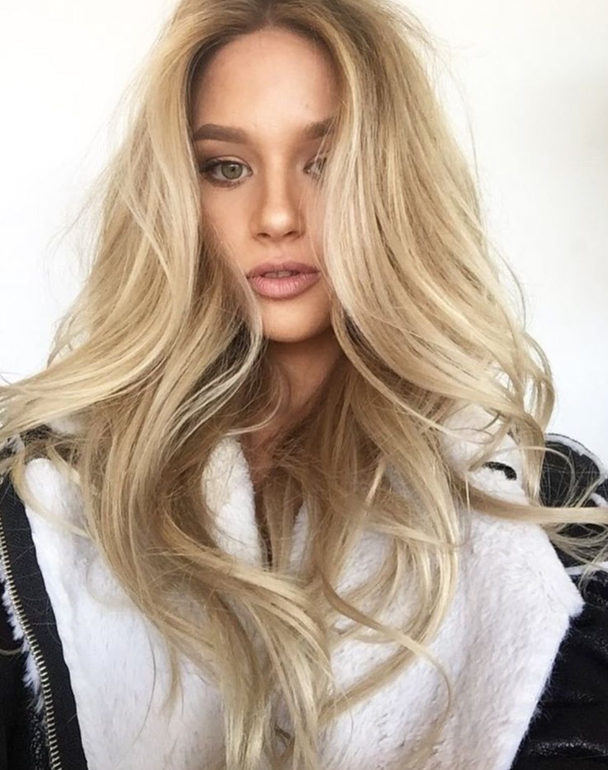 Марина ласвик глаза