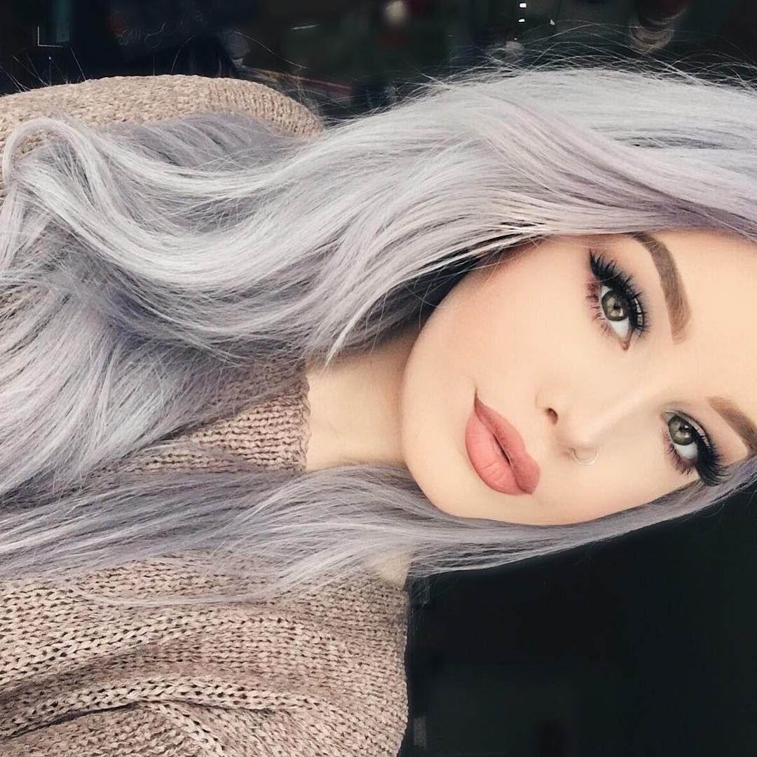 Hailie Barber серые волосы
