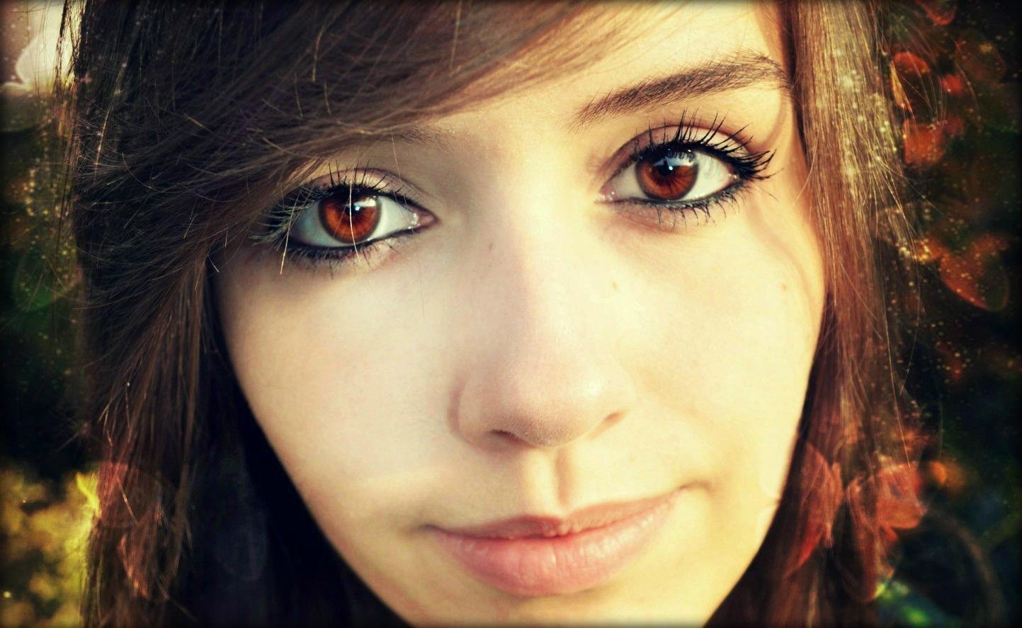 Красивые карие глаза девушки. Красивые глаза. Глаза девушки. Зелёные глаза у девушек. Красивые девушки с зелеными глазами.