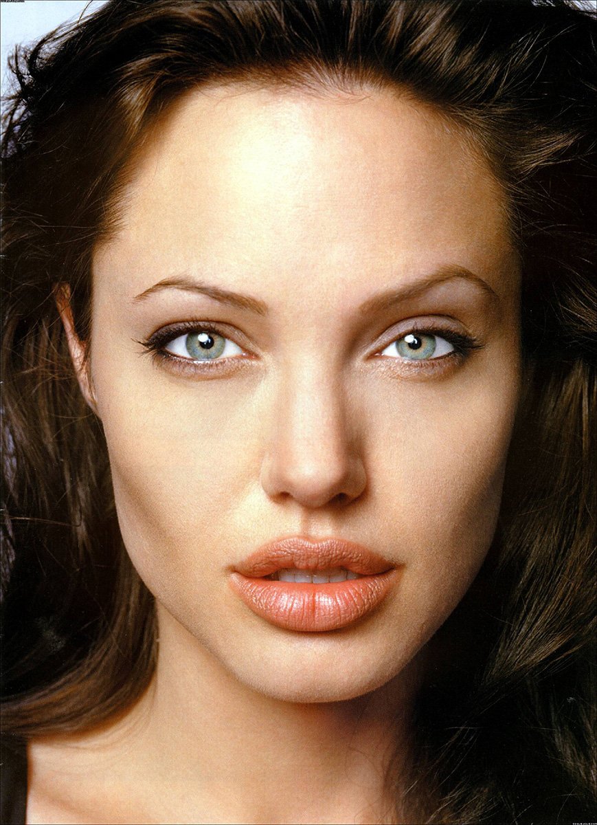 Анджелина Джоли 2006