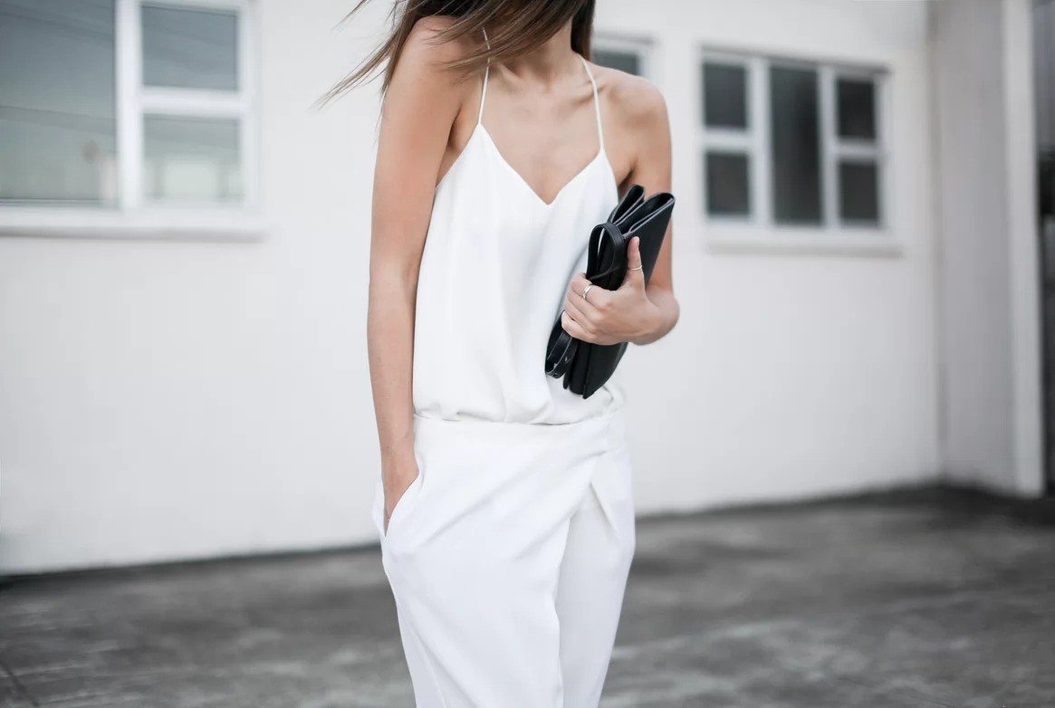 Тотал White look