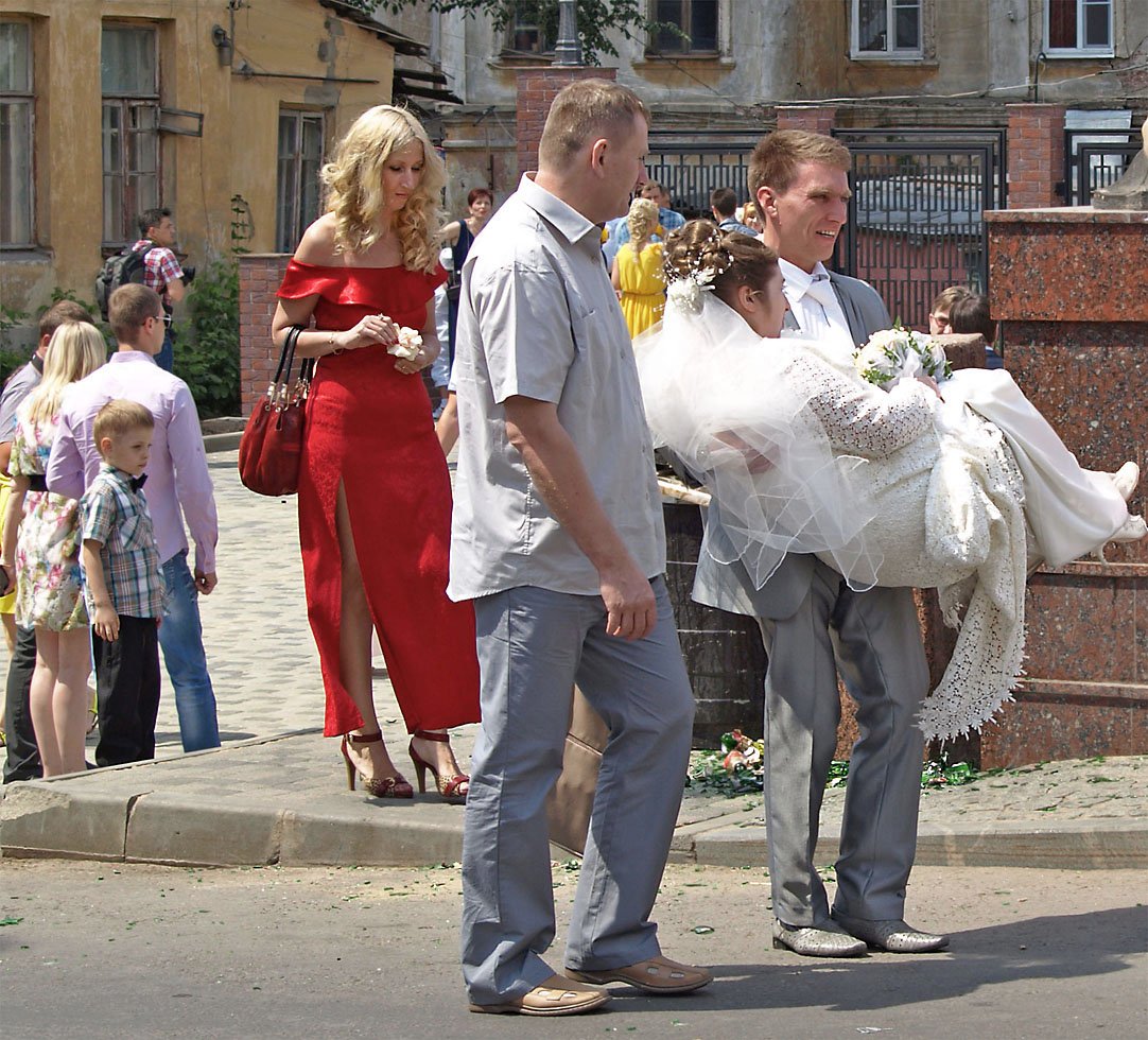 Чужие свадьбы