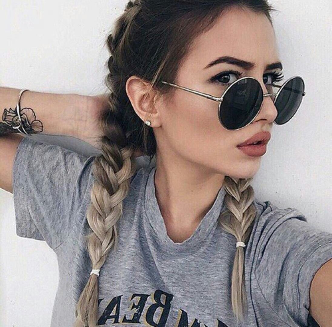 Топовые девушки в очках