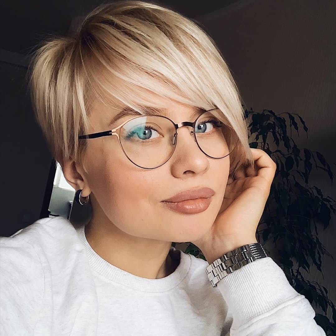 Лена Борисова
