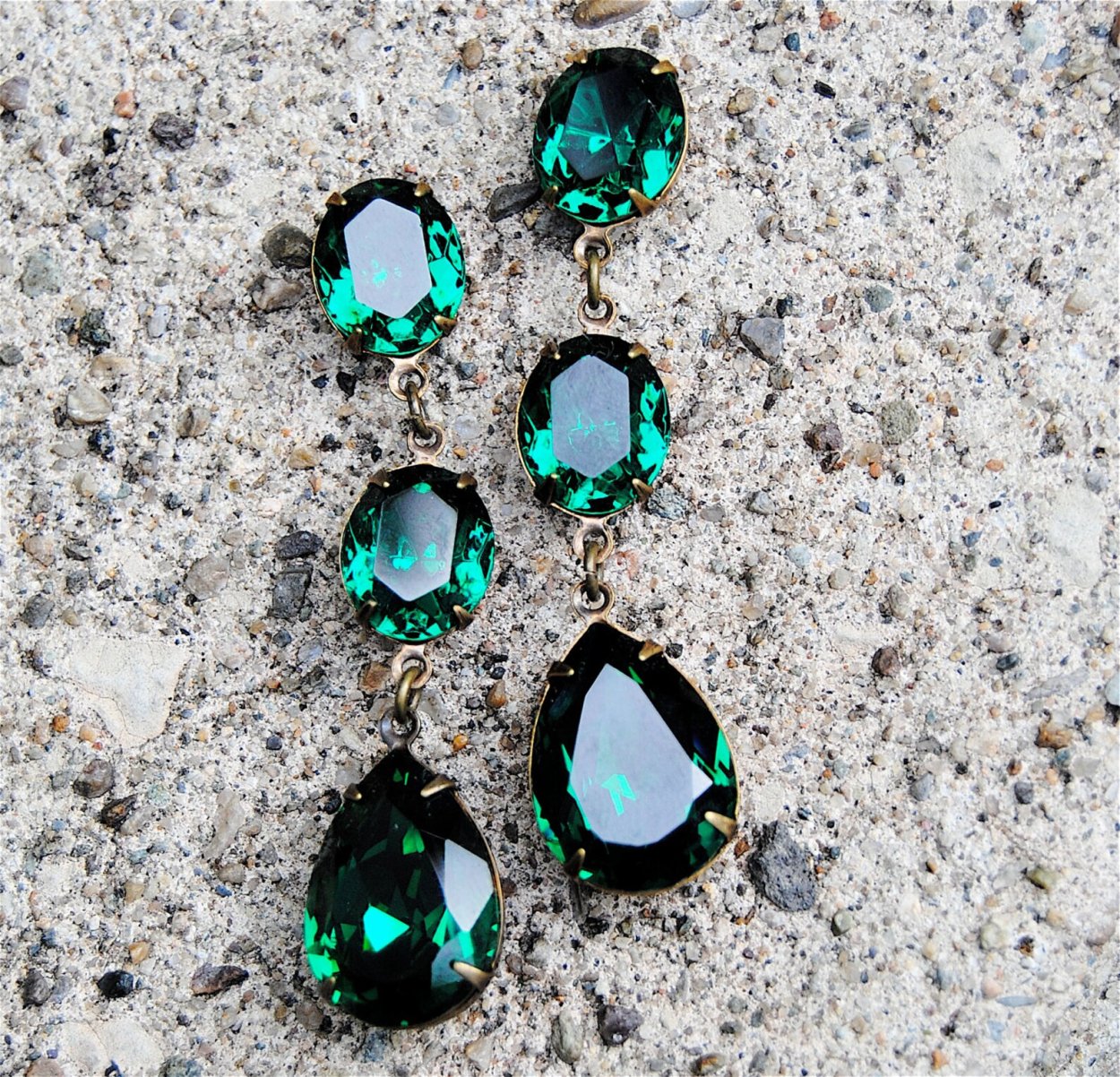 Серьги Swarovski изумруд