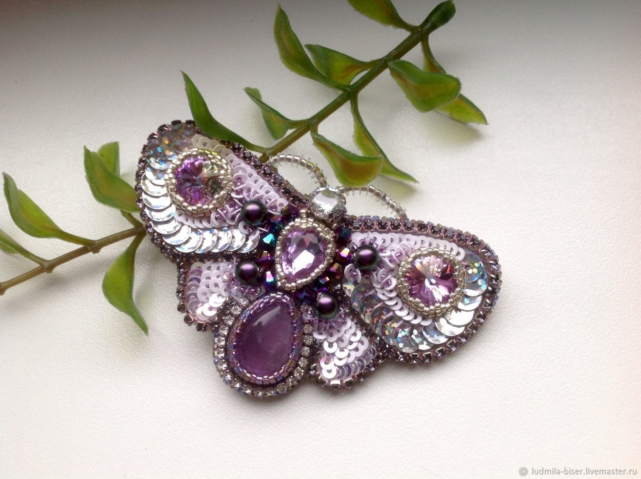 Брошь vishitaja iz Swarovski