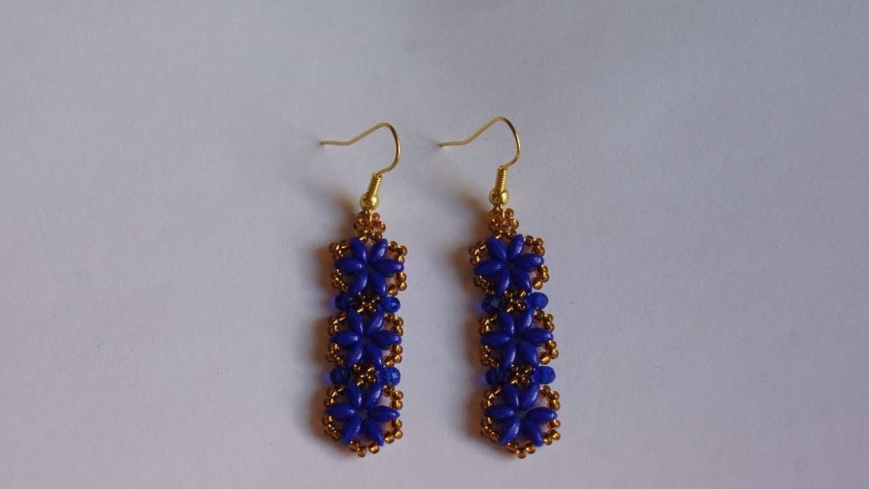 Серьги из бисера спиральки