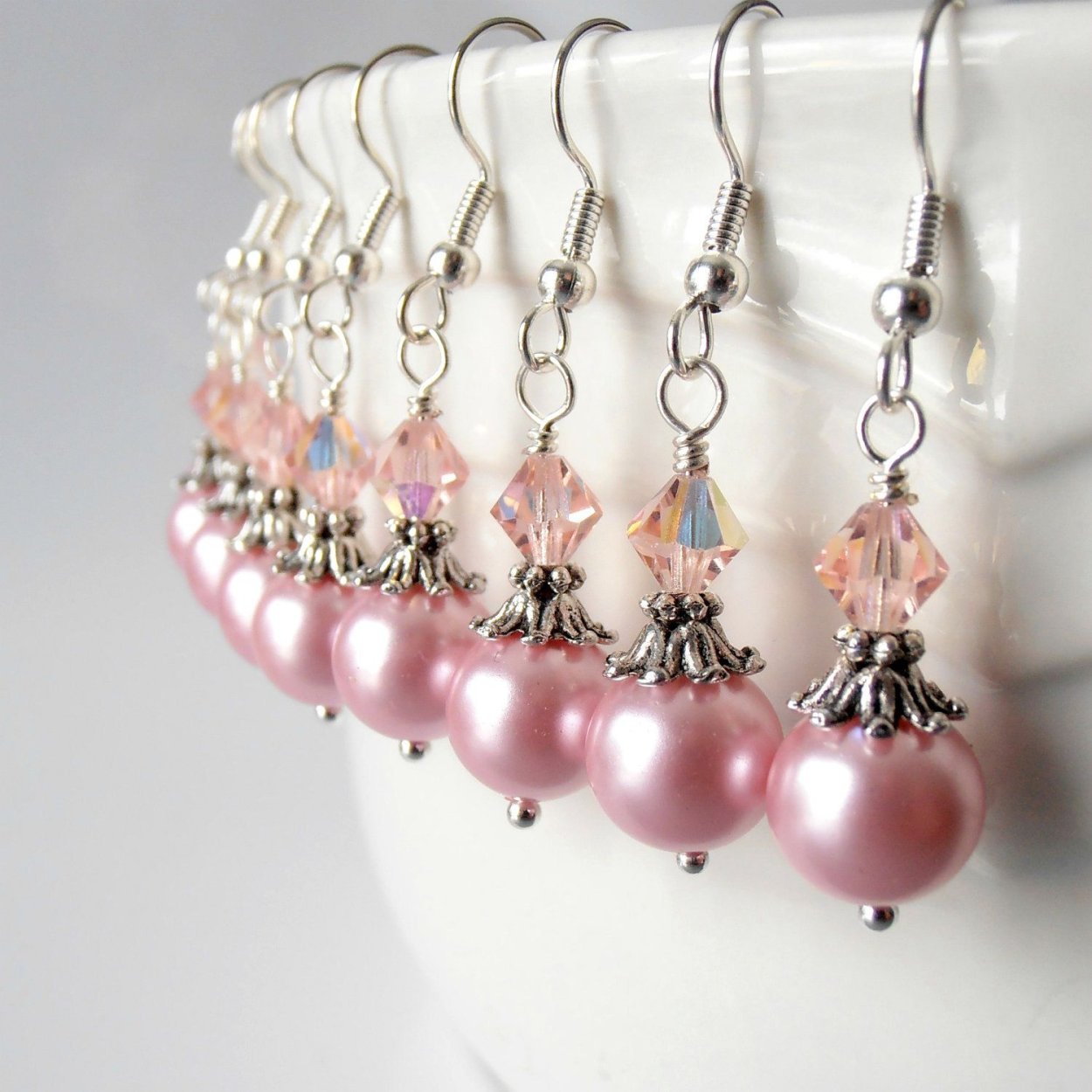 Сережки из бусинок
