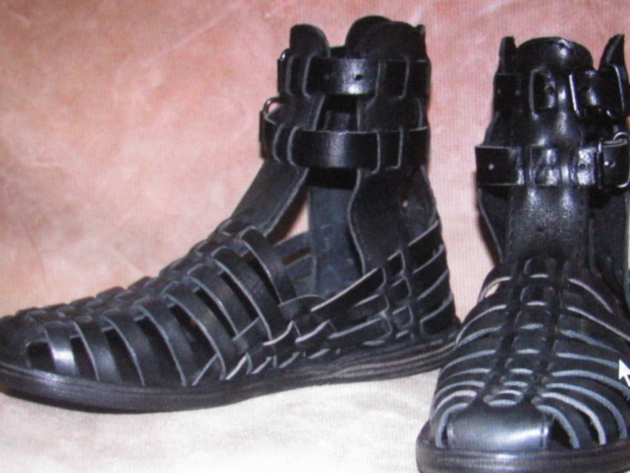 Римская обувь