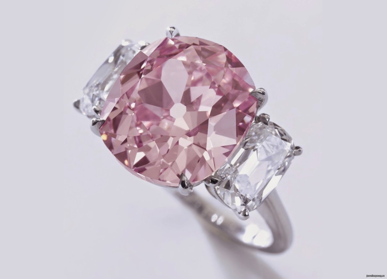 Картье Pink Diamond Fancy Ring