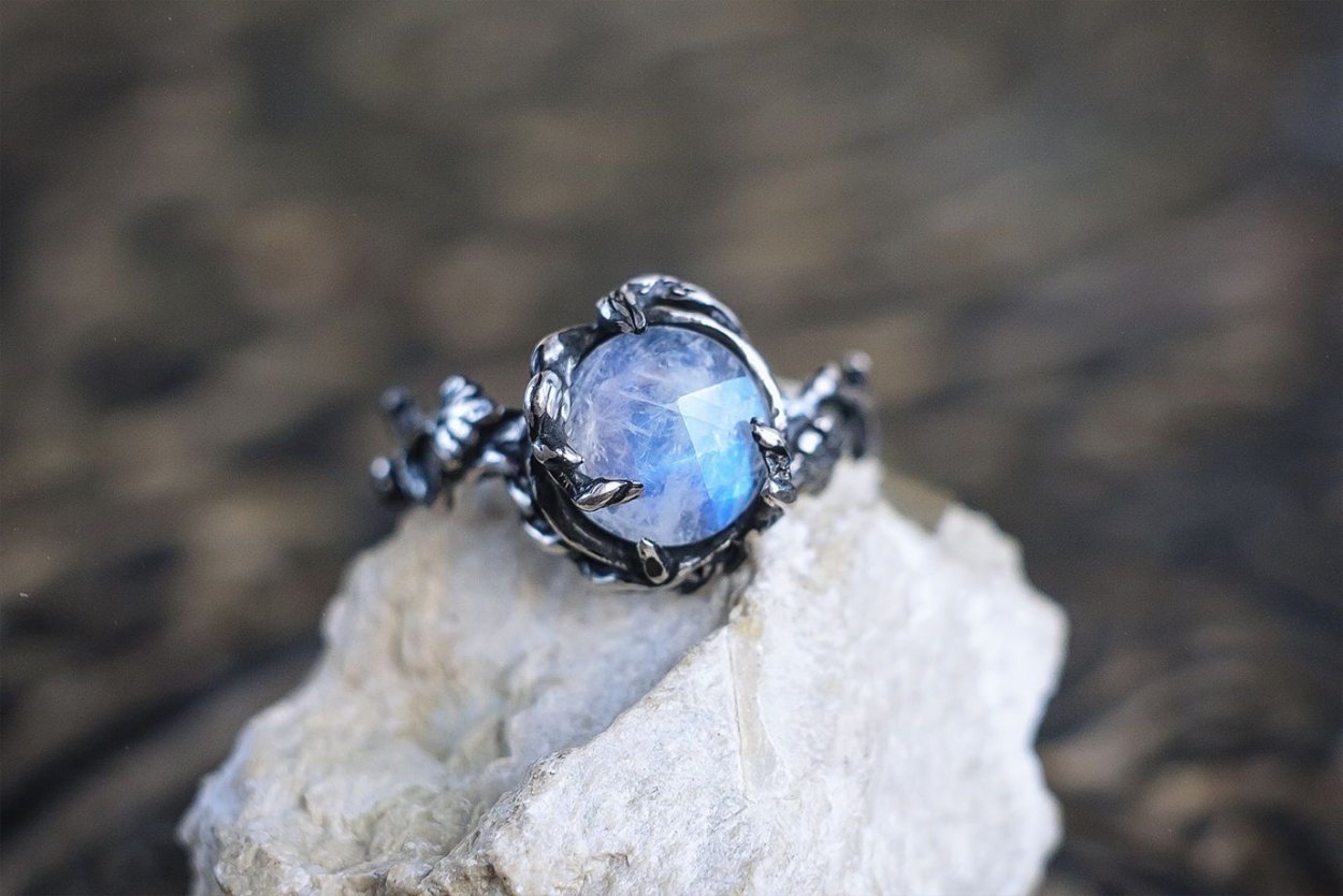 Серебряные украшения