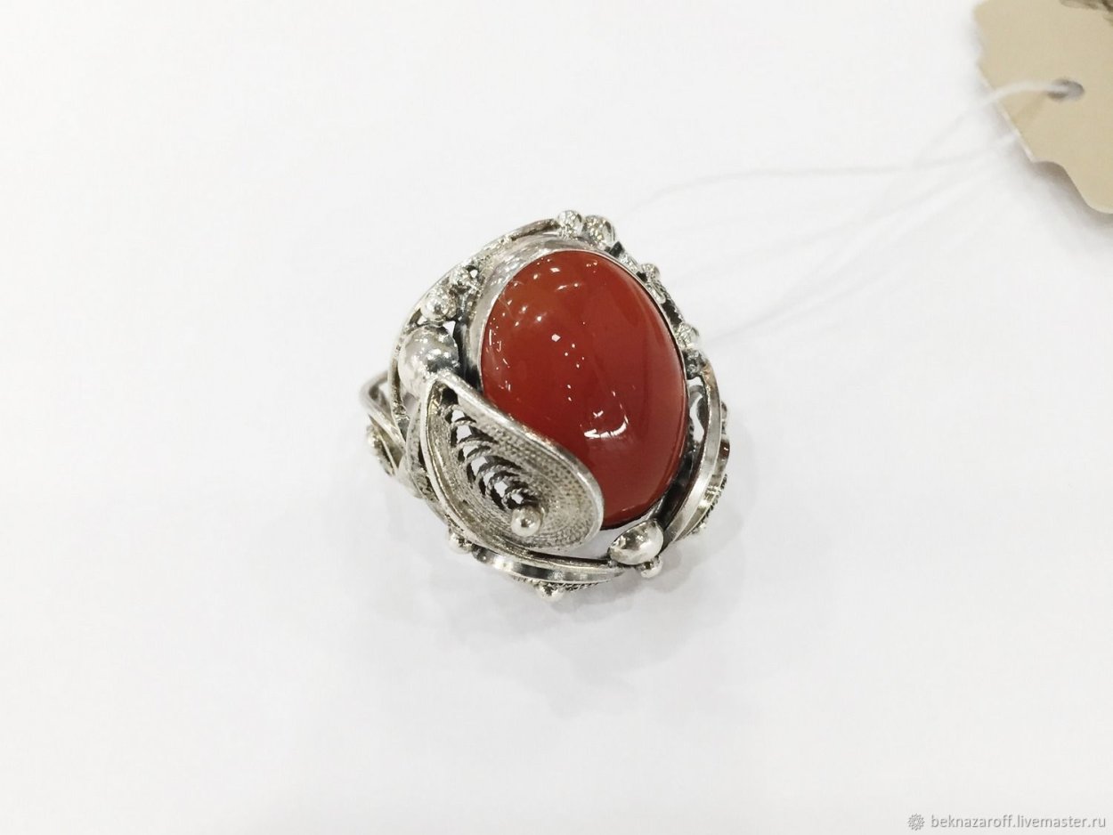 Серебряное кольцо филигрань с сердоликом