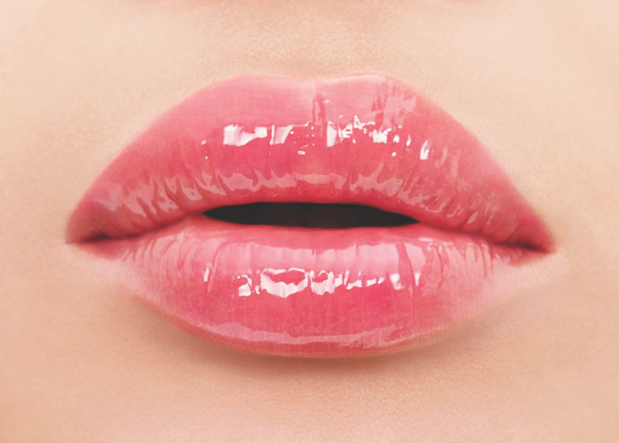 Блеск для губ. Красивые губы. Розовые губы. Женские губы. Губы без блеска