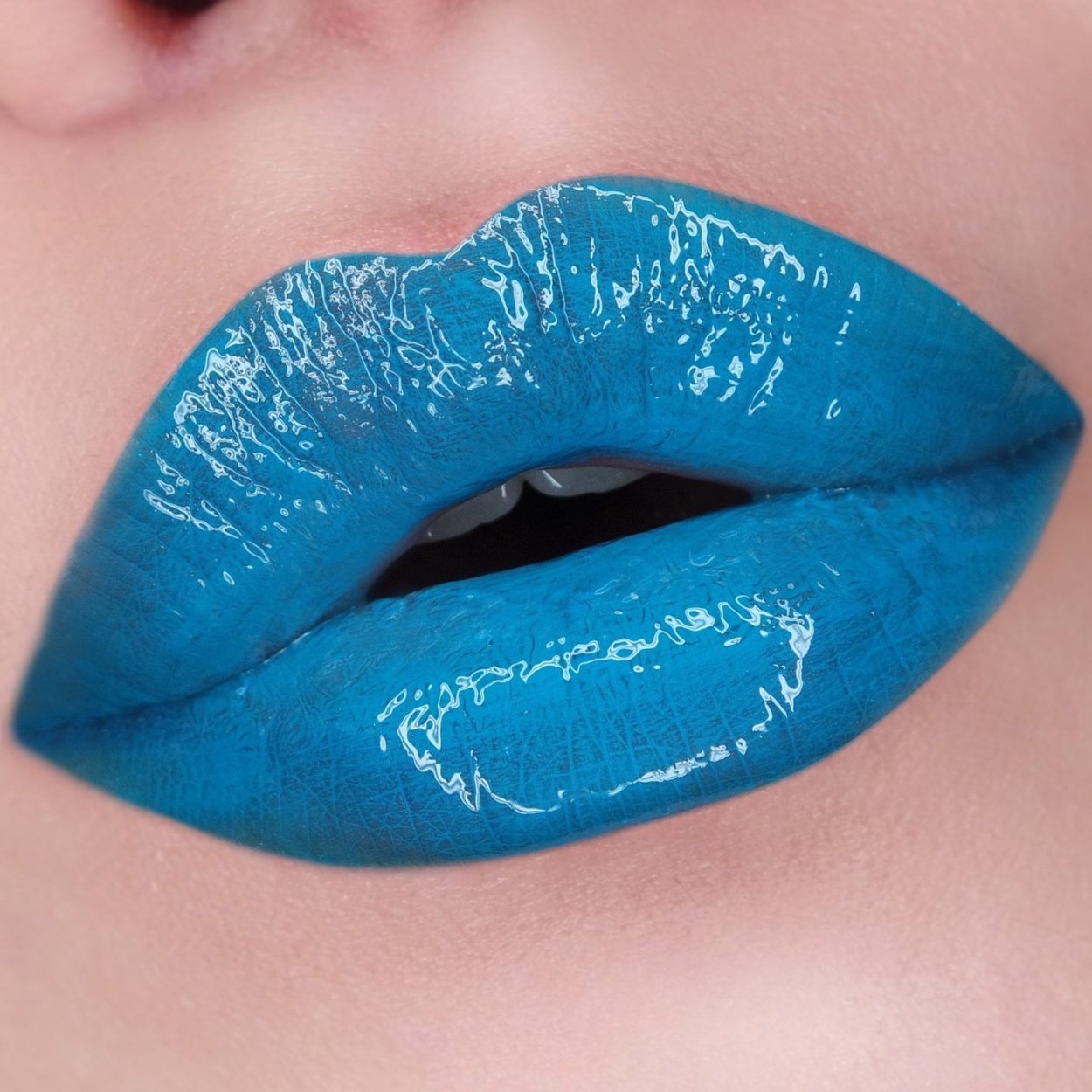 NYX Candy Slick Glowy Lip Color