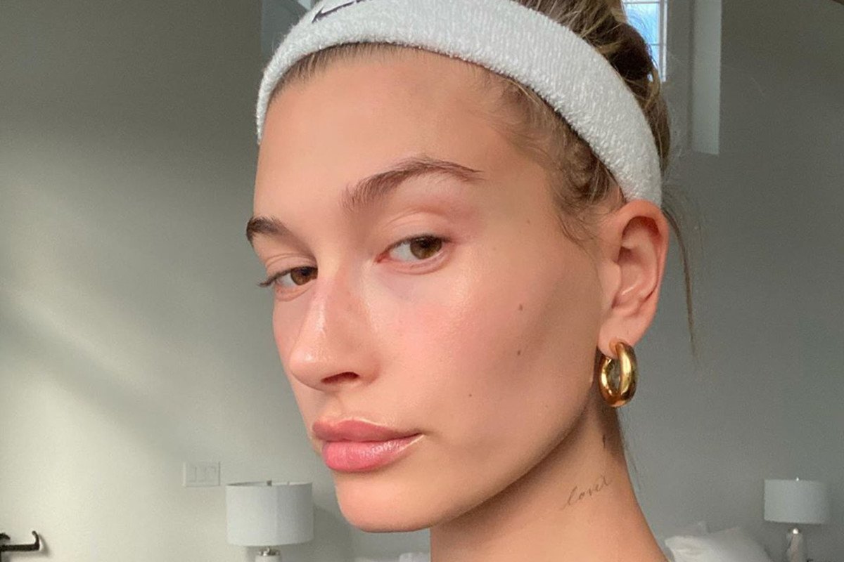 Hailey Baldwin без макияжа