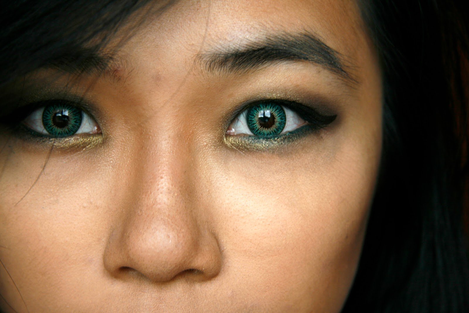 Экзотические глаза. Самый красивый цвет глаз. Красивые зеленые глаза. Необычный цвет глаз. Бирюзовые глаза.
