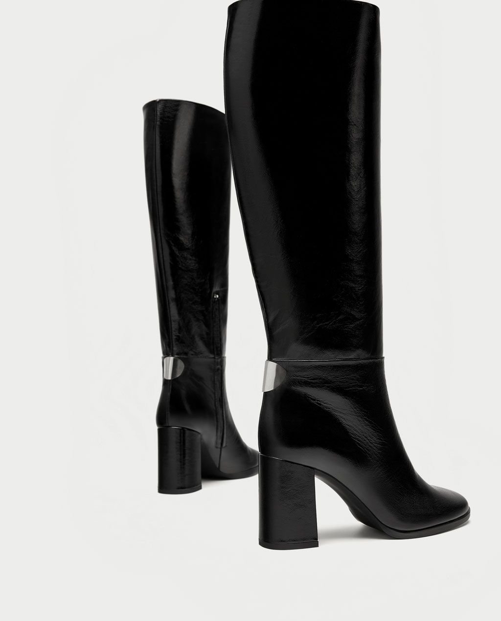 Кожаные сапоги Zara