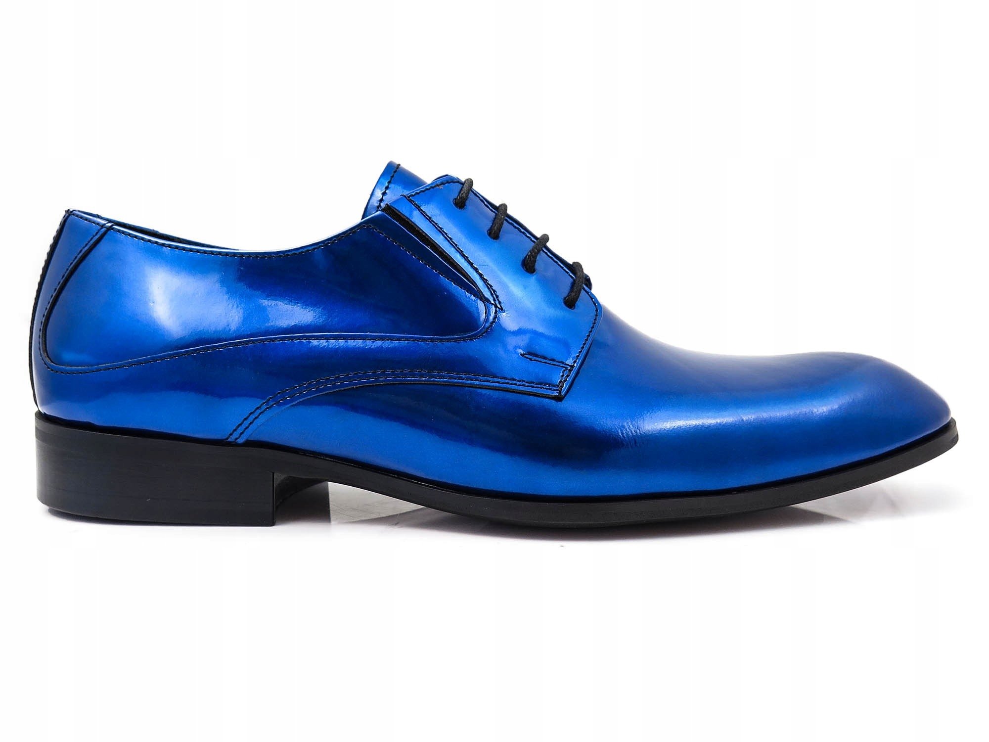 Синяя мужская обувь. Валберис синие мужские туфли. Artia Bella ботинки мужские голубые. Туфли мужские Roshen синие. Туфли Maxverre Neapolis svig мужские синие.