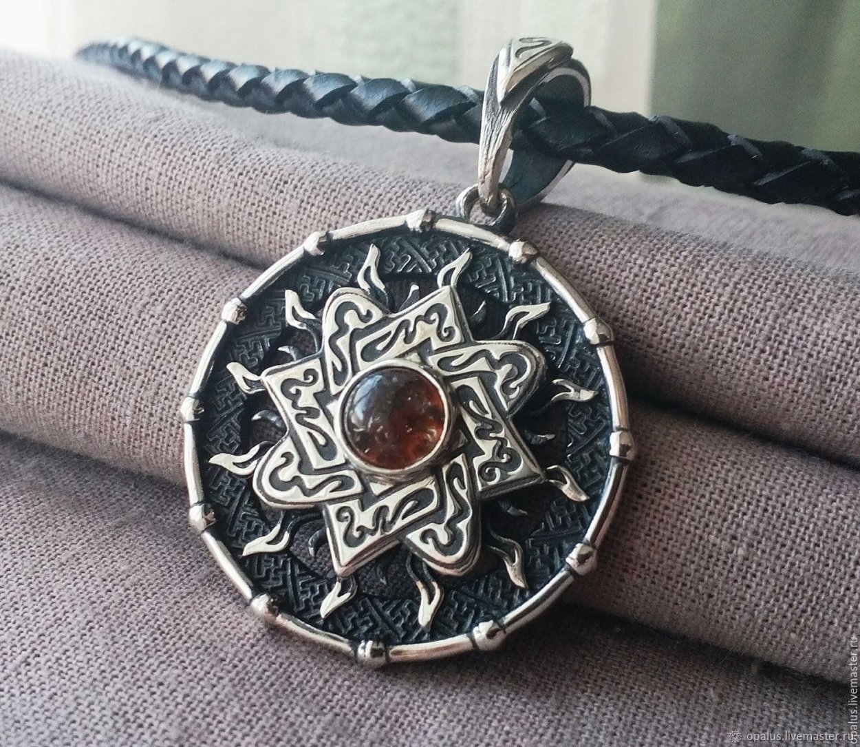 Амулеты и талисманы
