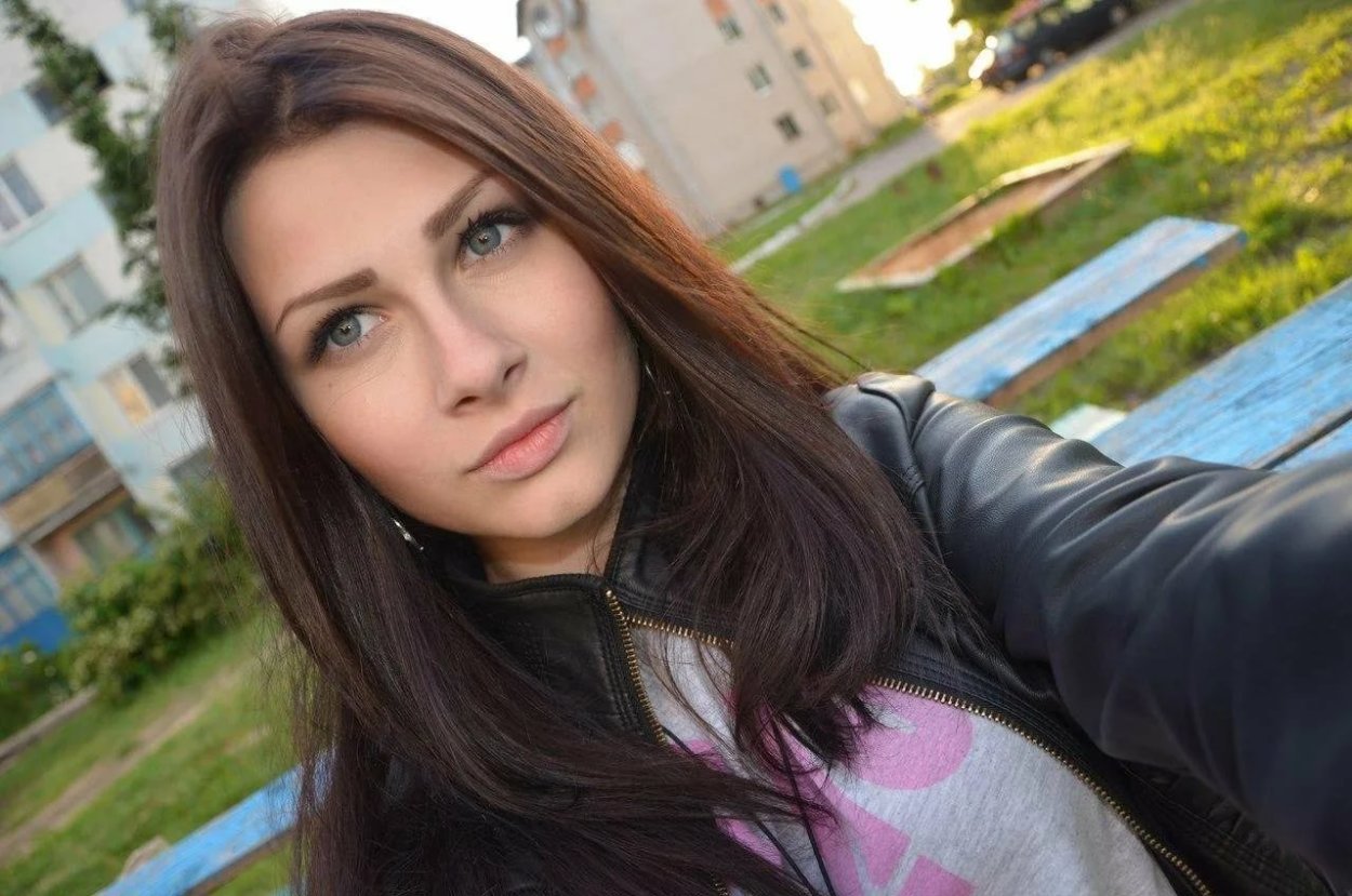 Обычные красивые девушки