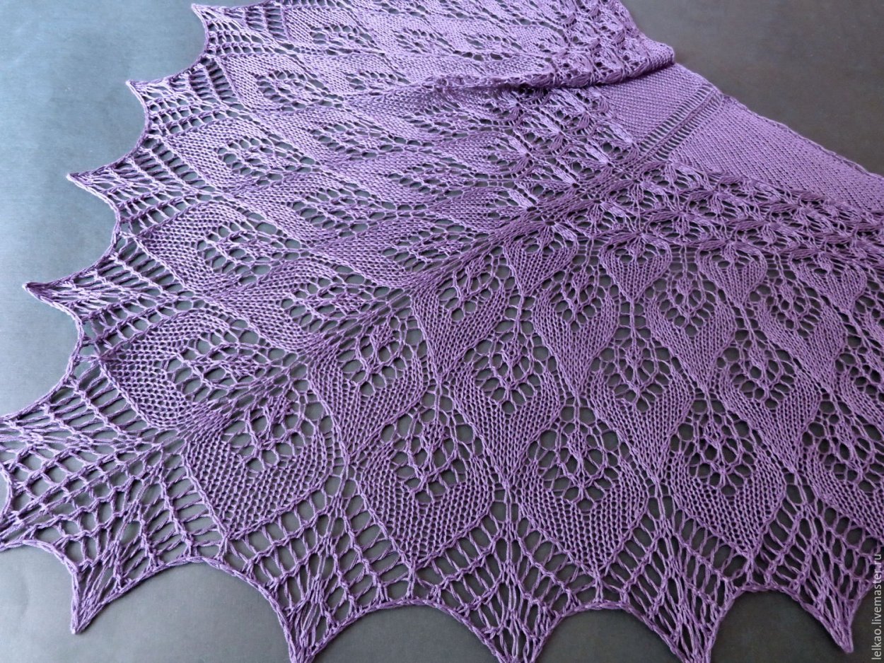 Шаль-бактус Lacy Leaf Shawl.