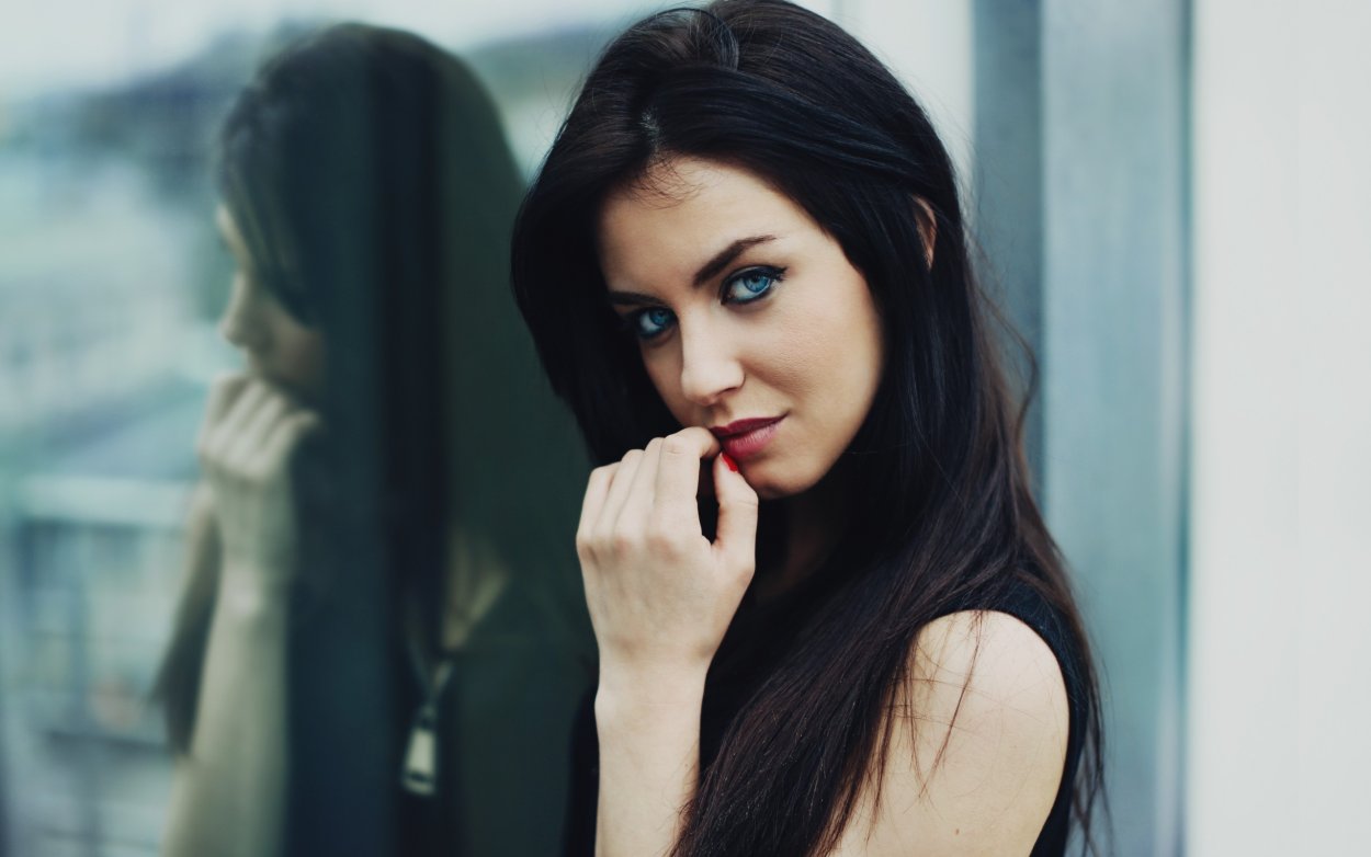 Аурела Скандай