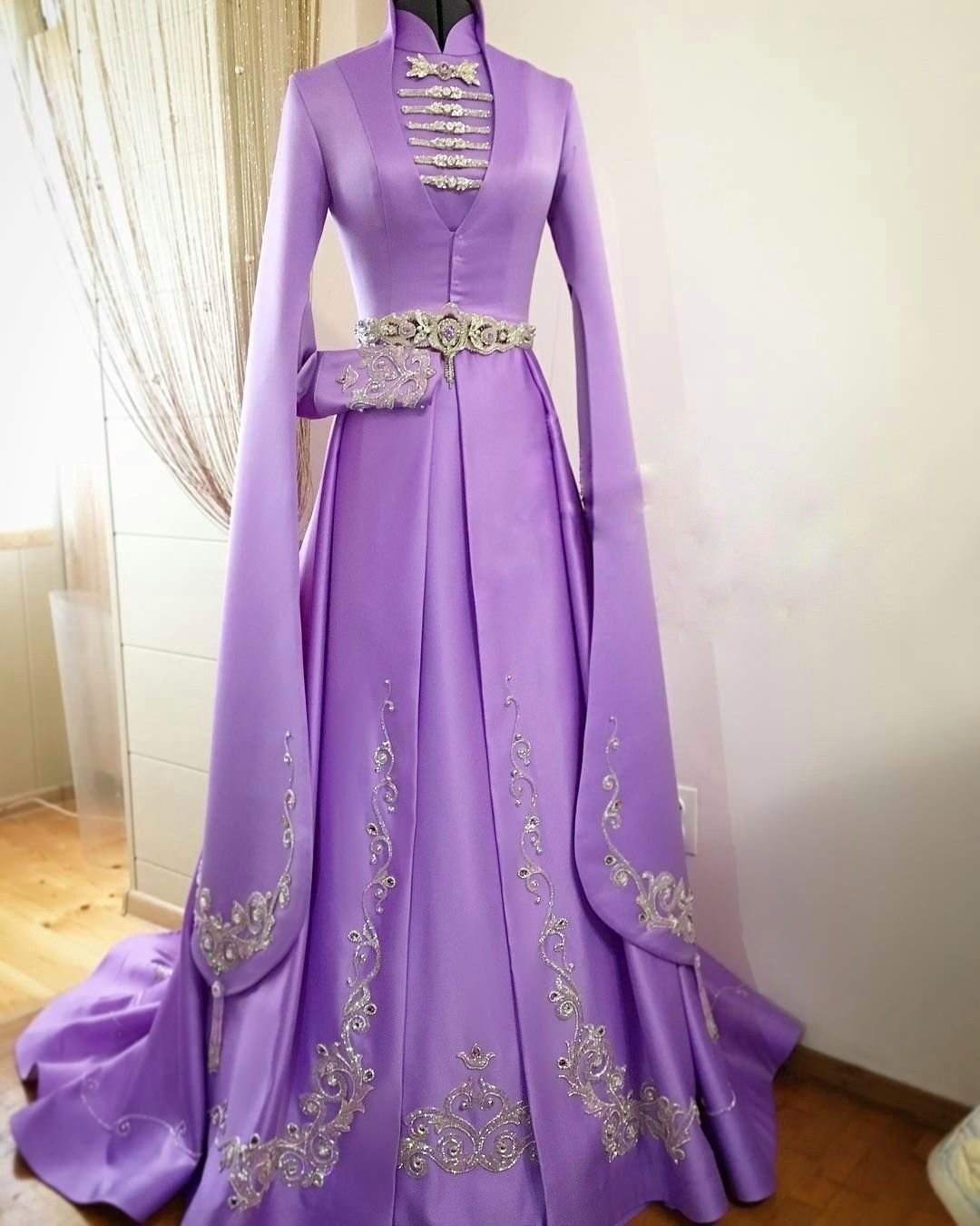Зара Хайдарова