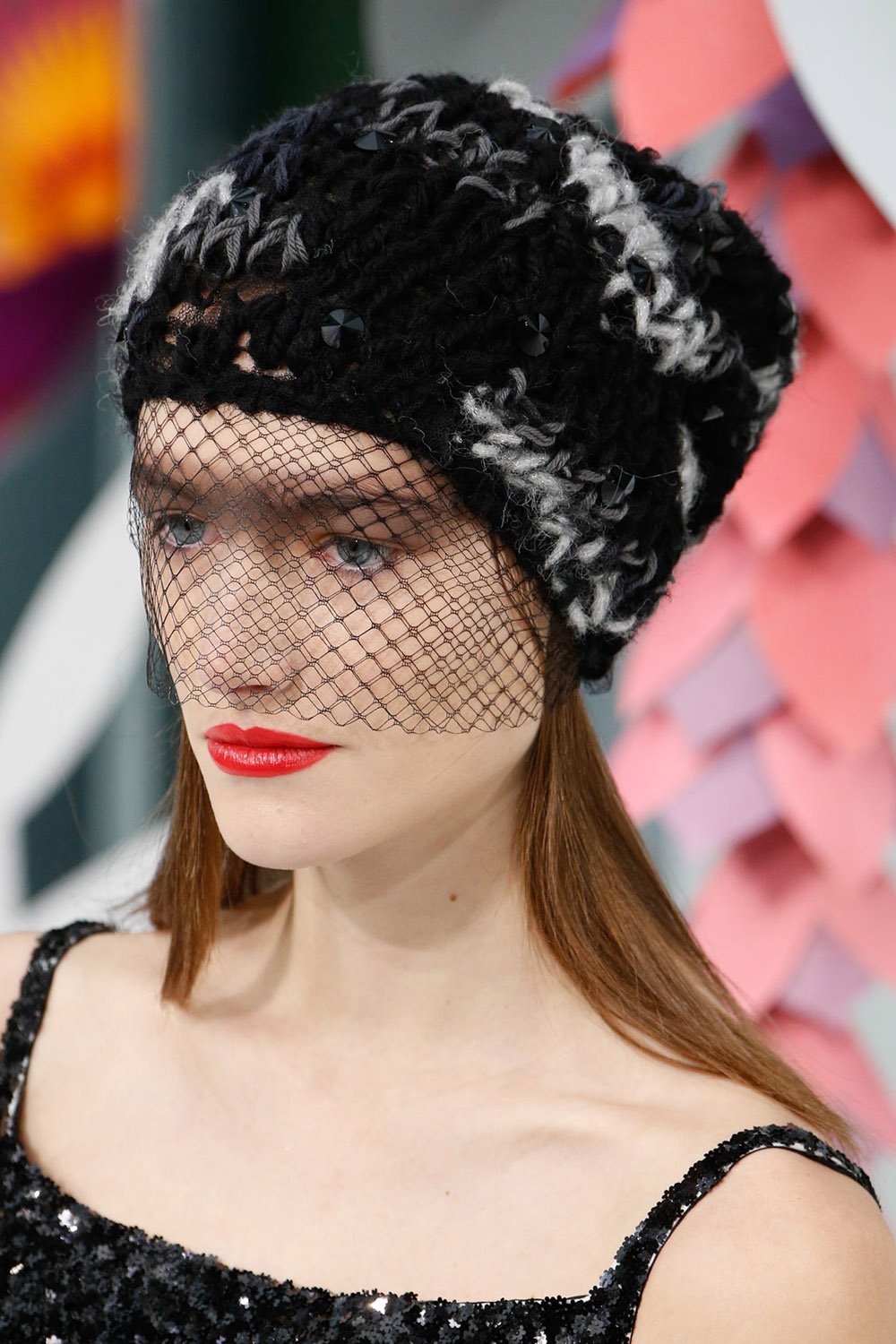 Alexander MCQUEEN головные уборы