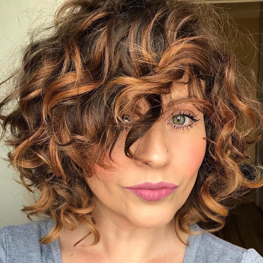 Елена Подкаминская кудри на каре