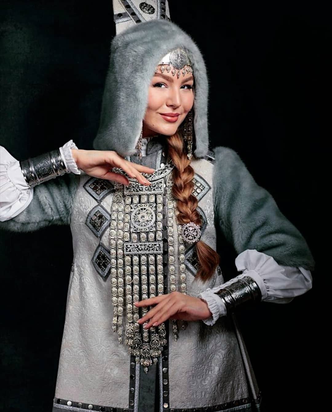 Национальный костюм Саха якутов