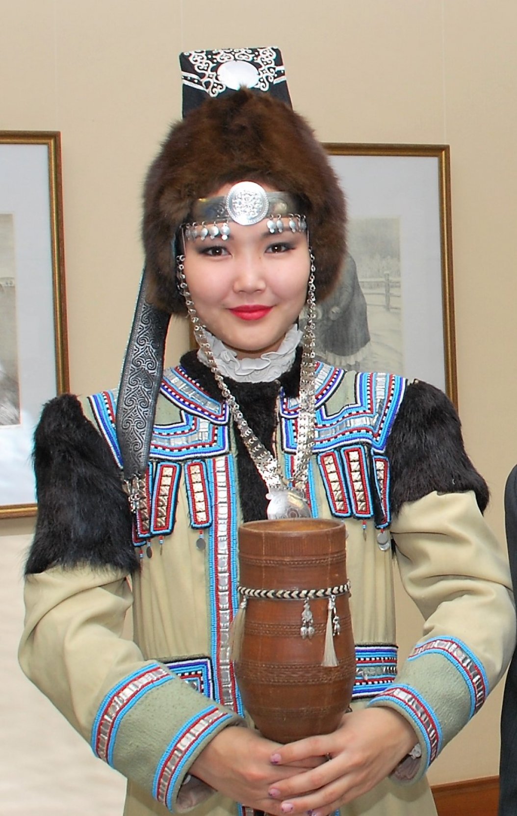 Якутские платья для девочек