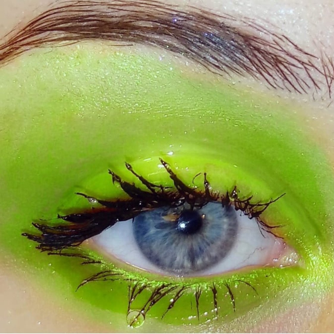 Кислотный макияж