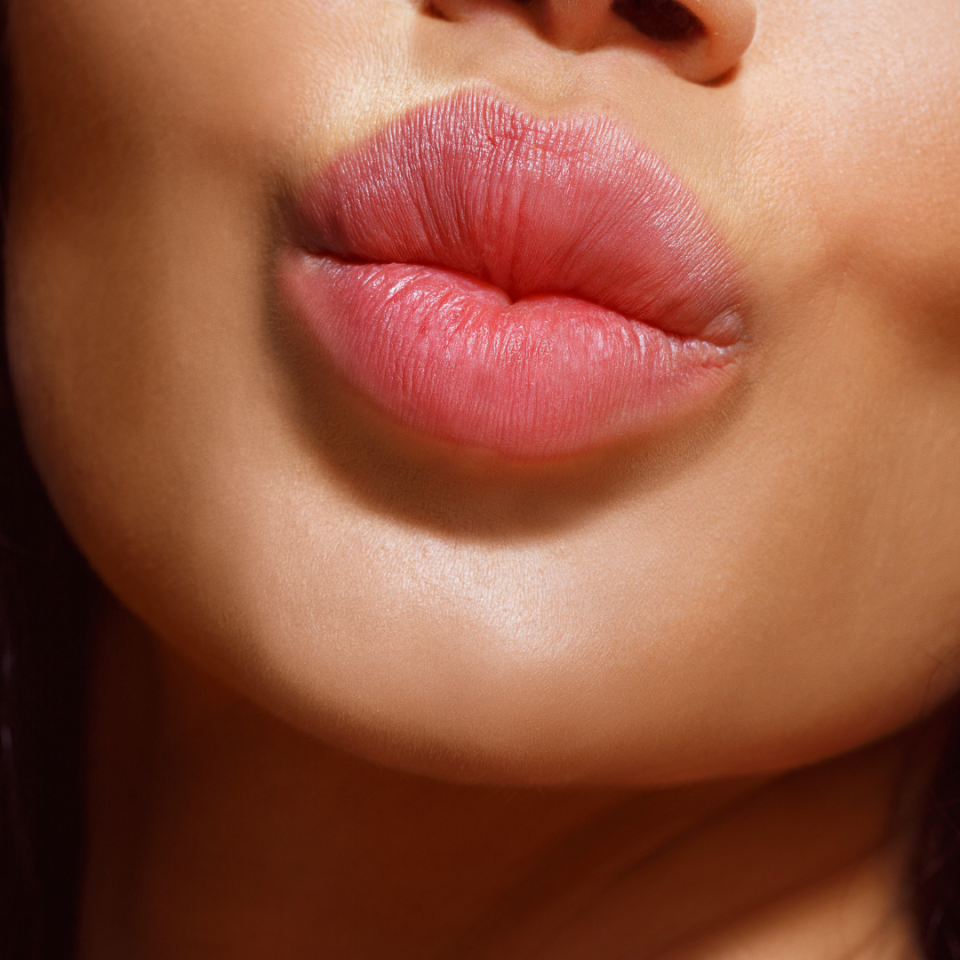 Красивые губы. Красивые губы девушек. Сочные губы. Красивые пухлые губы. Какие губы у девушек