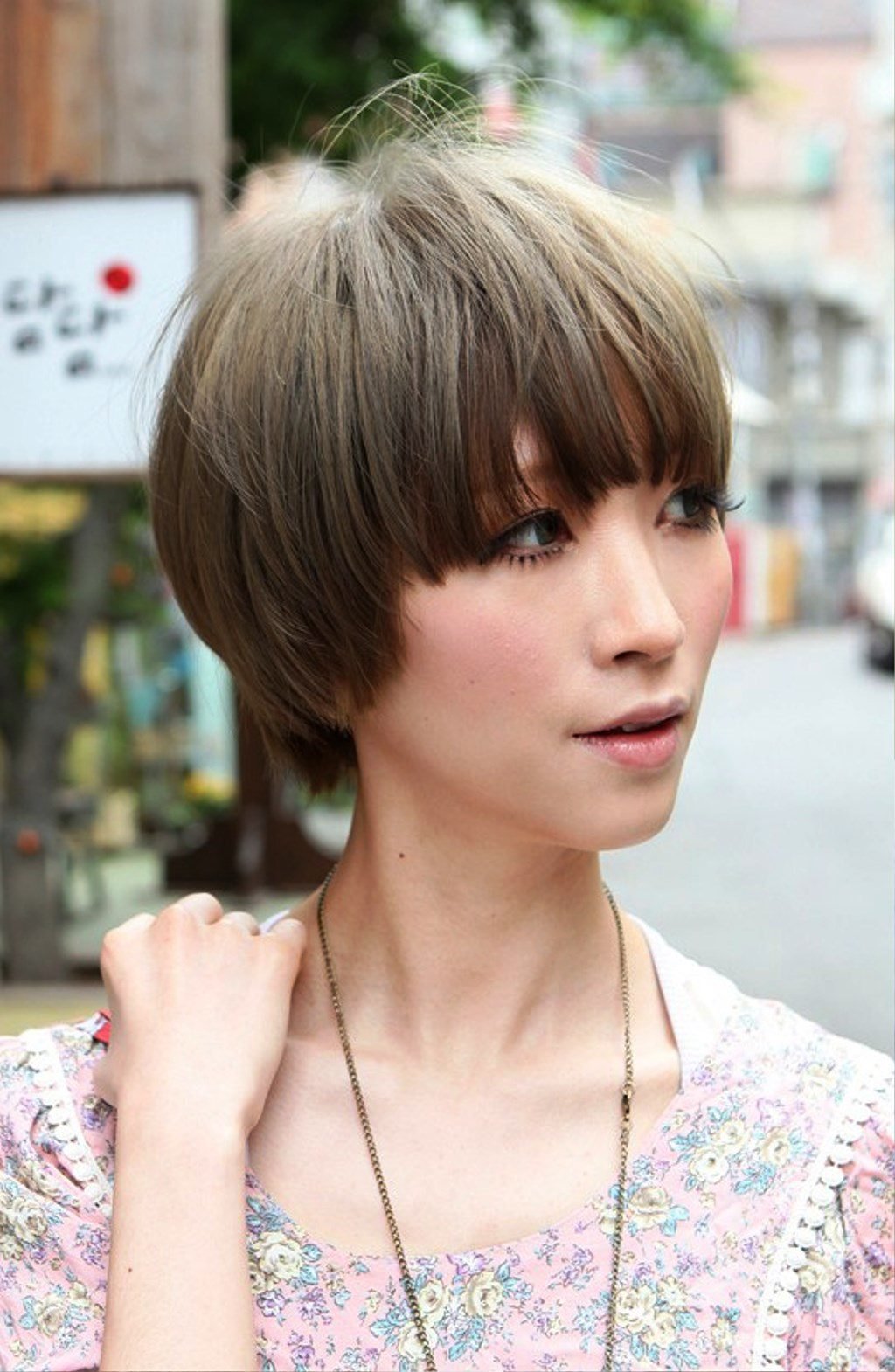 Lee Hye RI короткая стрижка