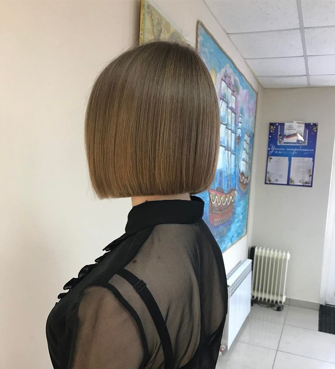 Короткое каре с ровным срезом