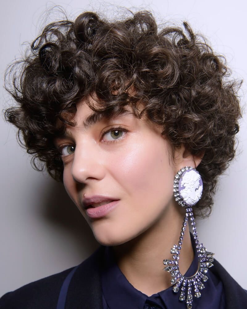Curly Романадзе
