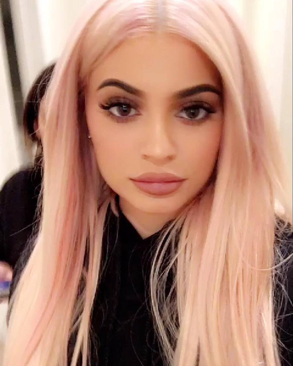 Kylie Jenner Pink hair