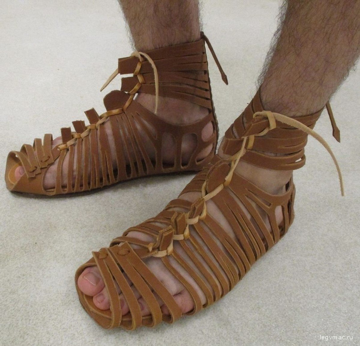 Римский сандаль