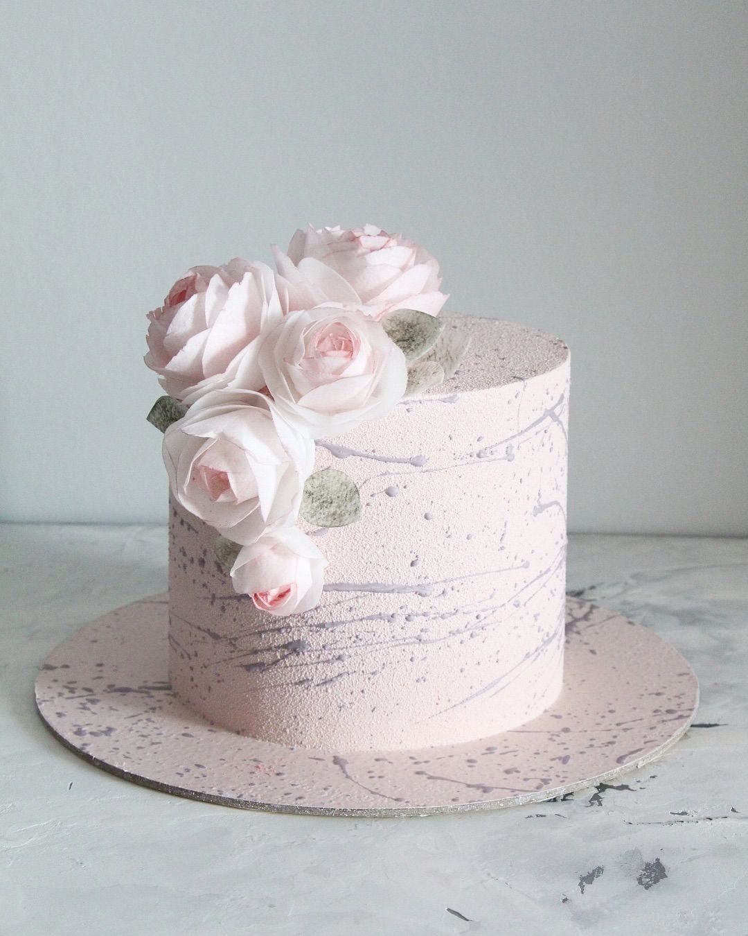 Цветы из вафельной бумаги на торт