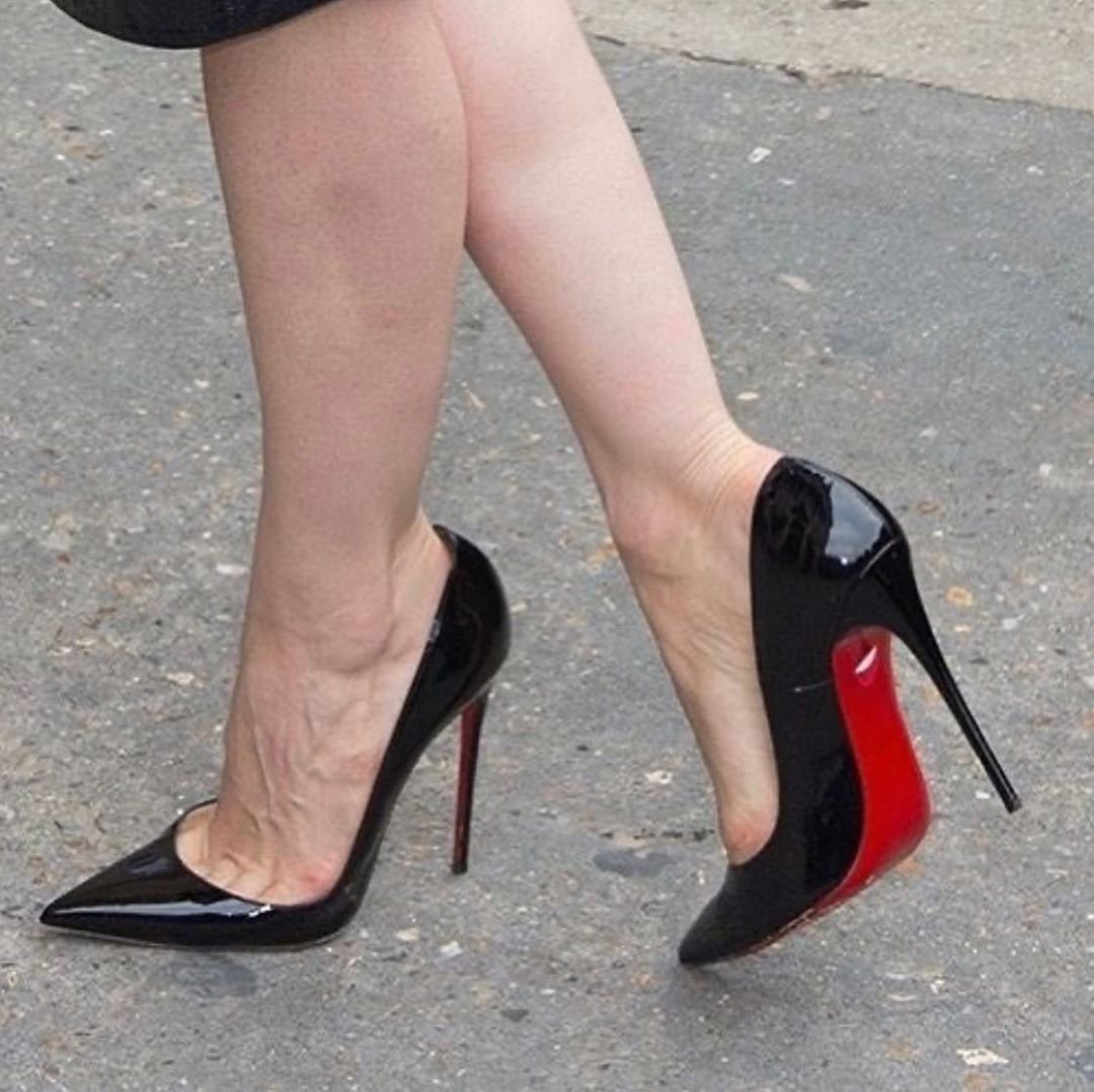 Джессика Честейн High Heels