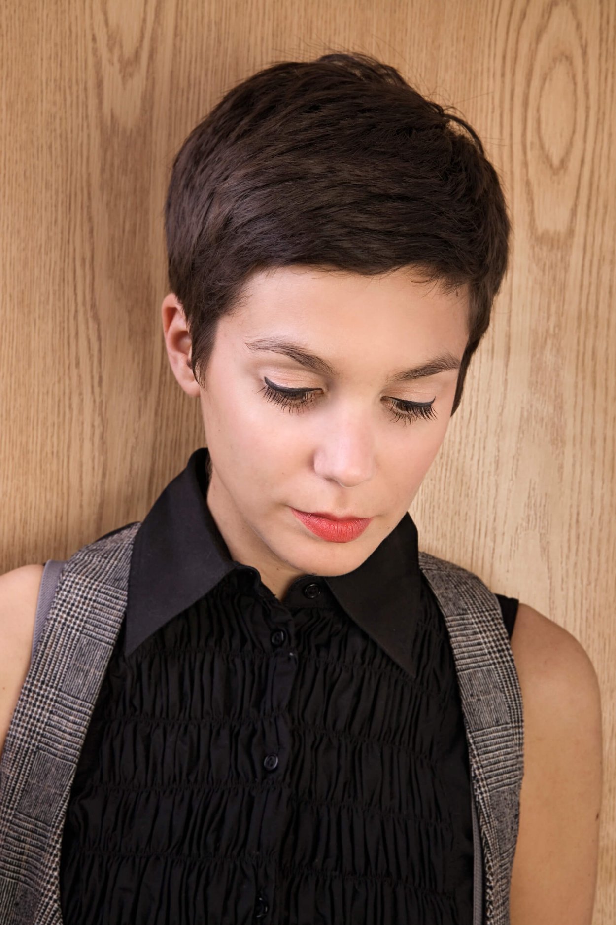 Pixie Bob стрижка шатен