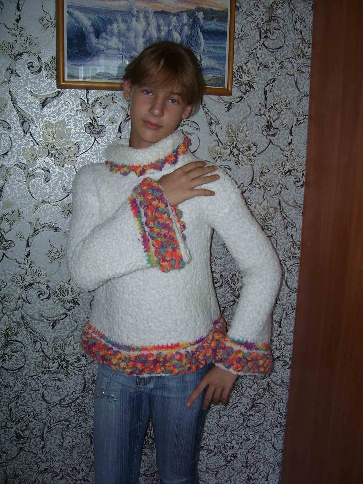 Свитер из пряжи без крючка