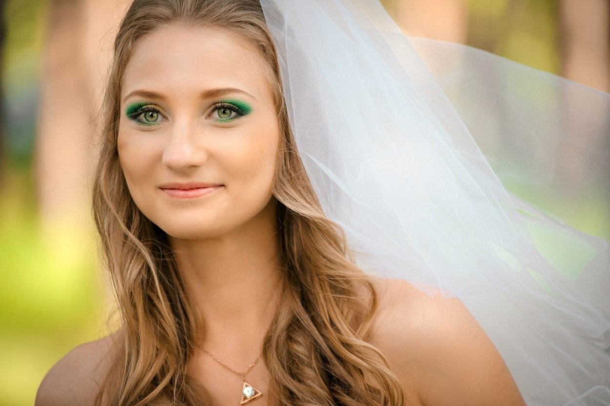 Свадебный макияж на зеленые глаза