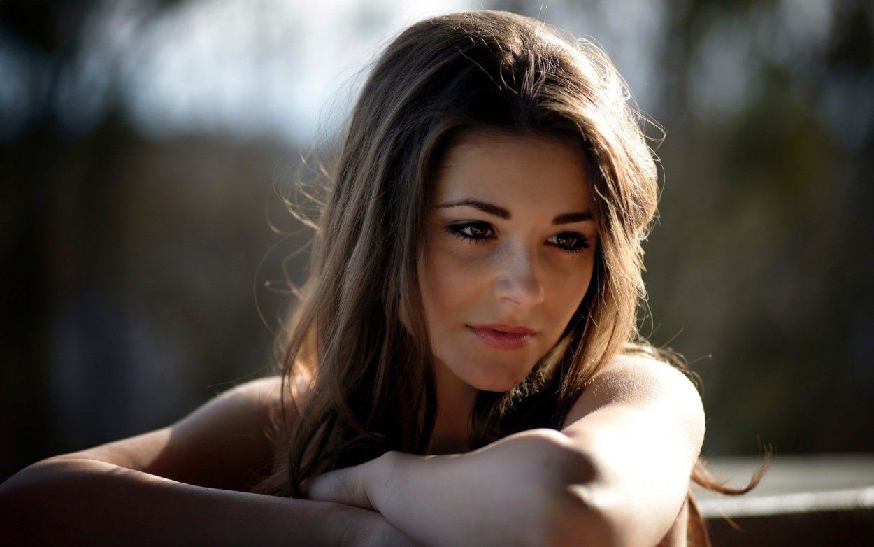 Dana kareglazaya Bio
