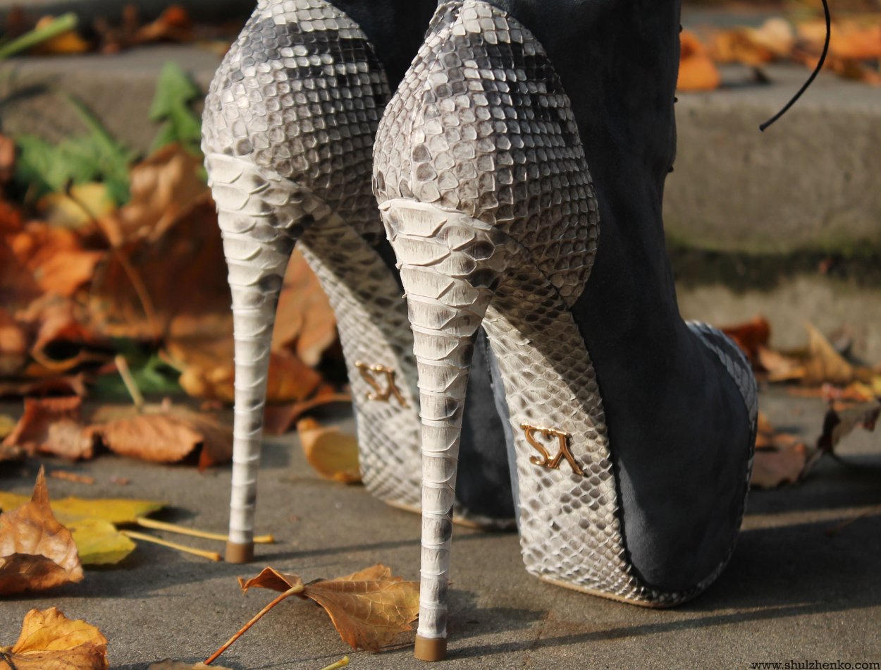 Hamlet Couture Python