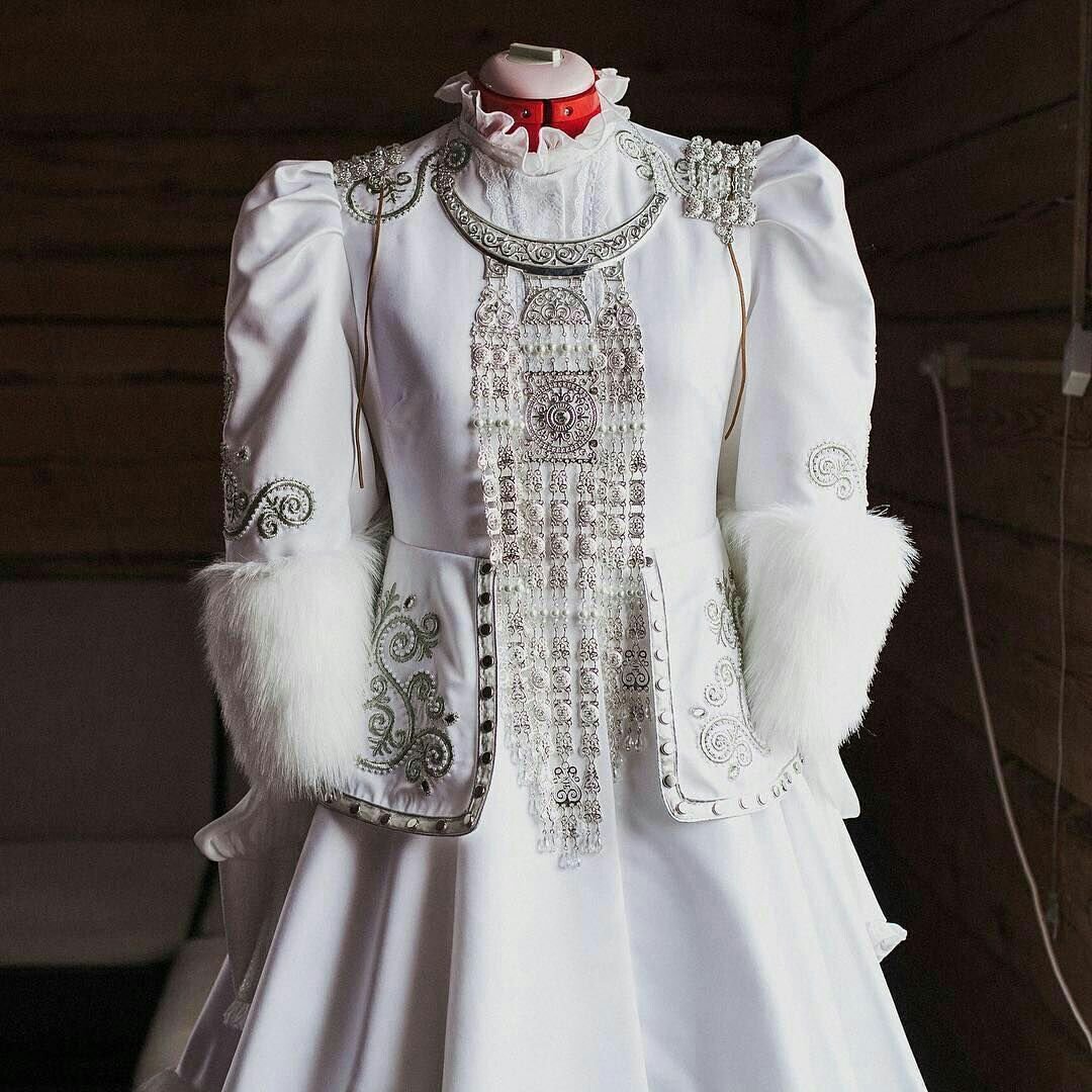 Якутский свадебный наряд