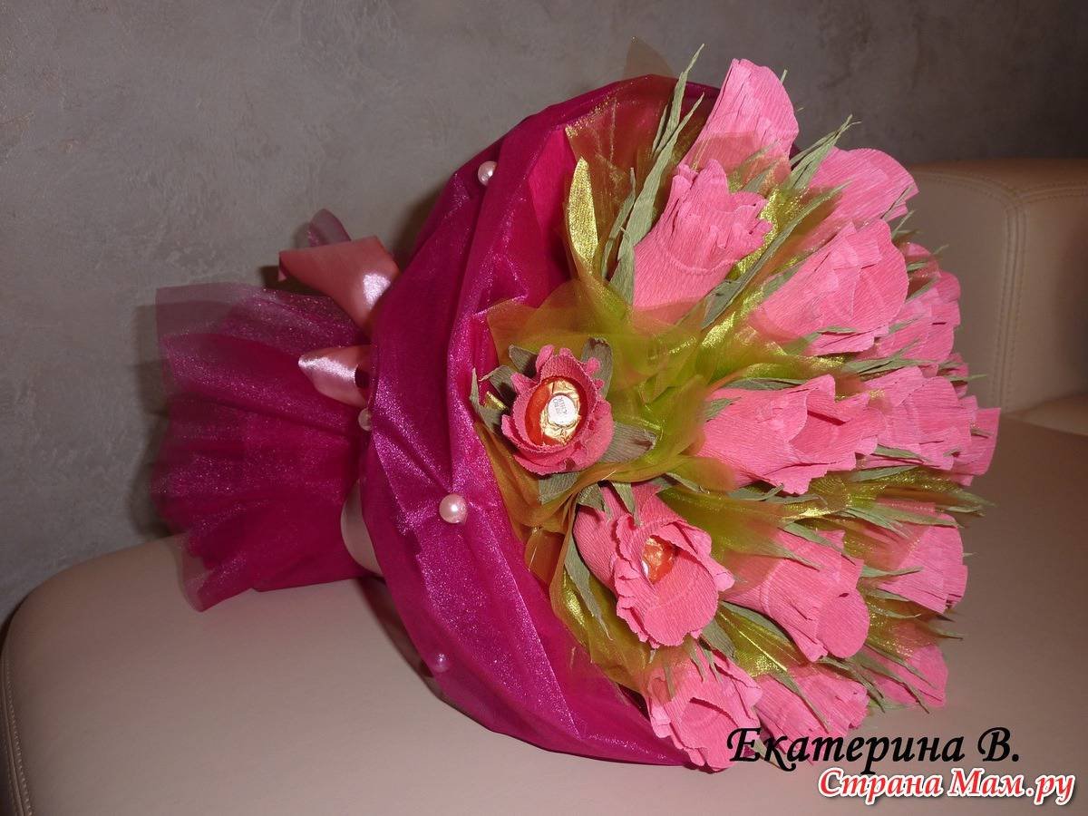 Букет из конфет с органзой