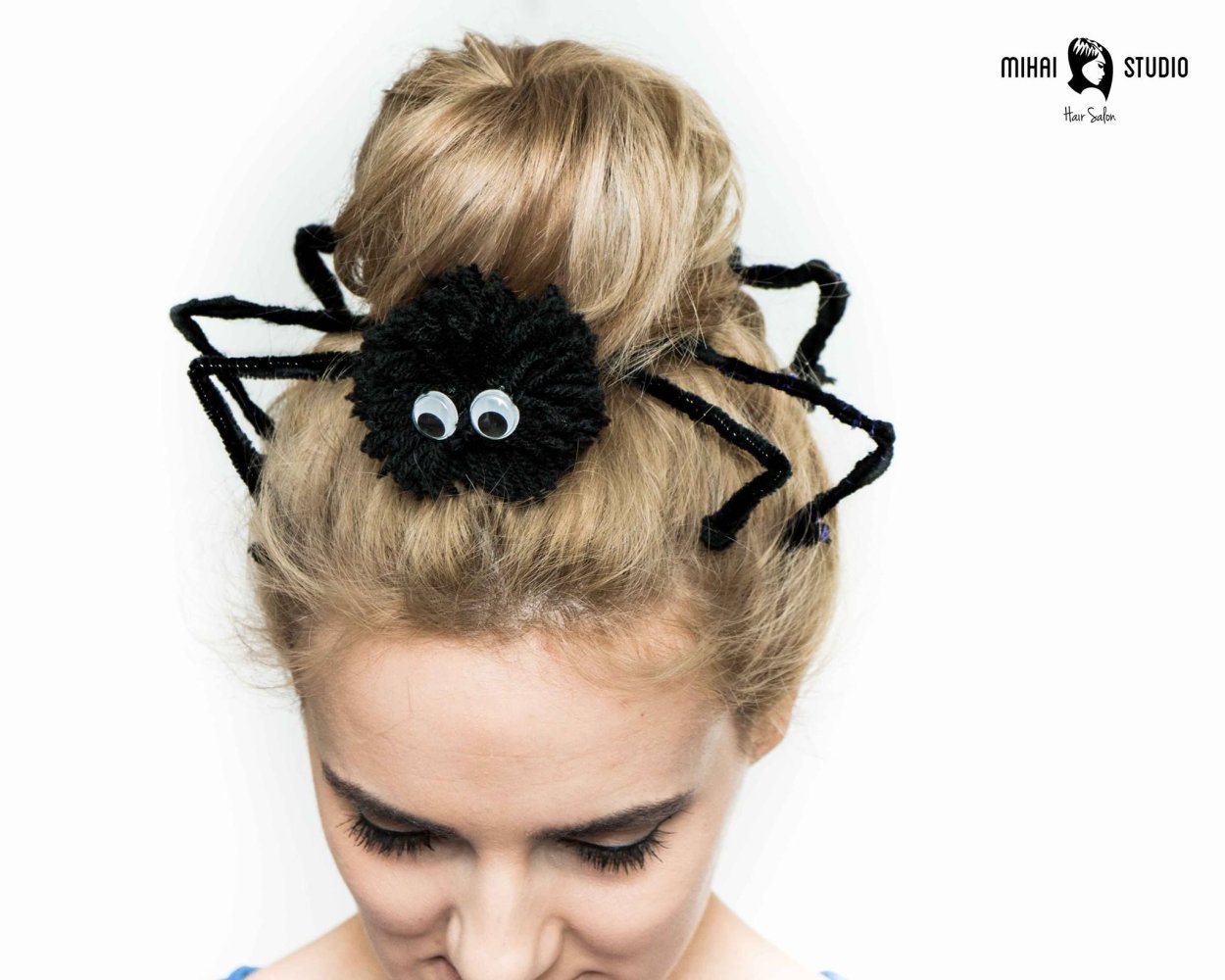 Easy hairdo for Halloween