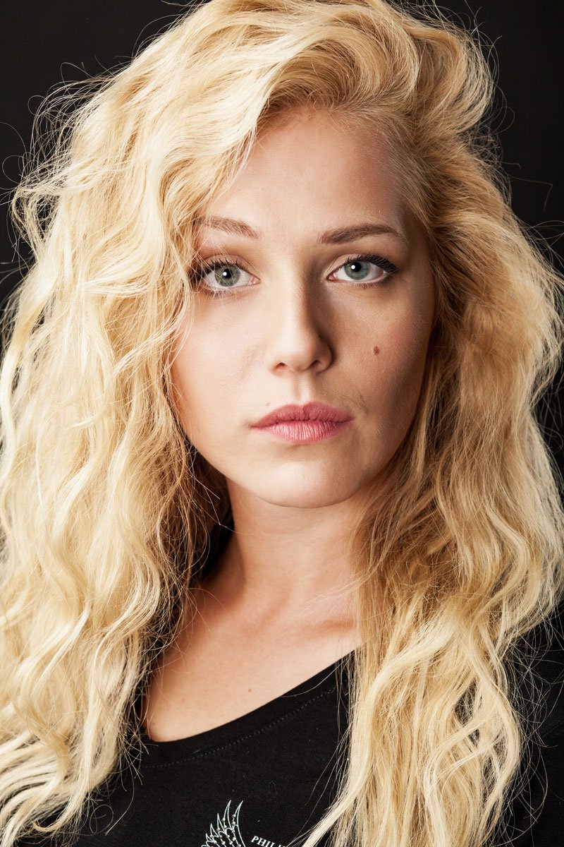 Карина Карина Андоленко